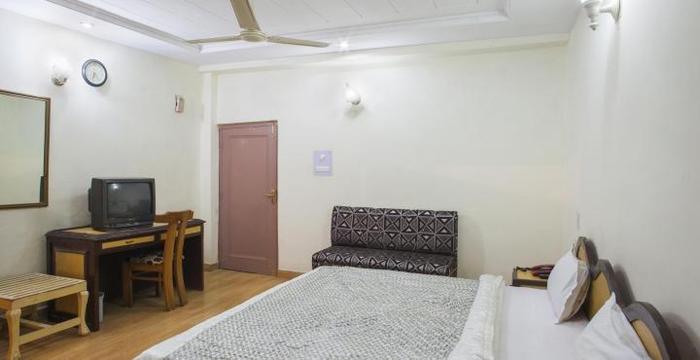 Anupam Resorts